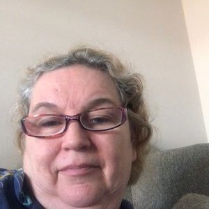 Meet your Posher, Connie